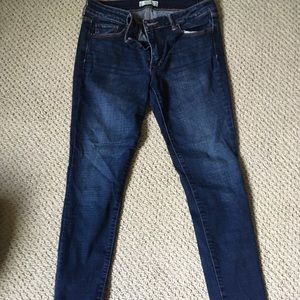 Dark wash Abercrombie skinny jeans